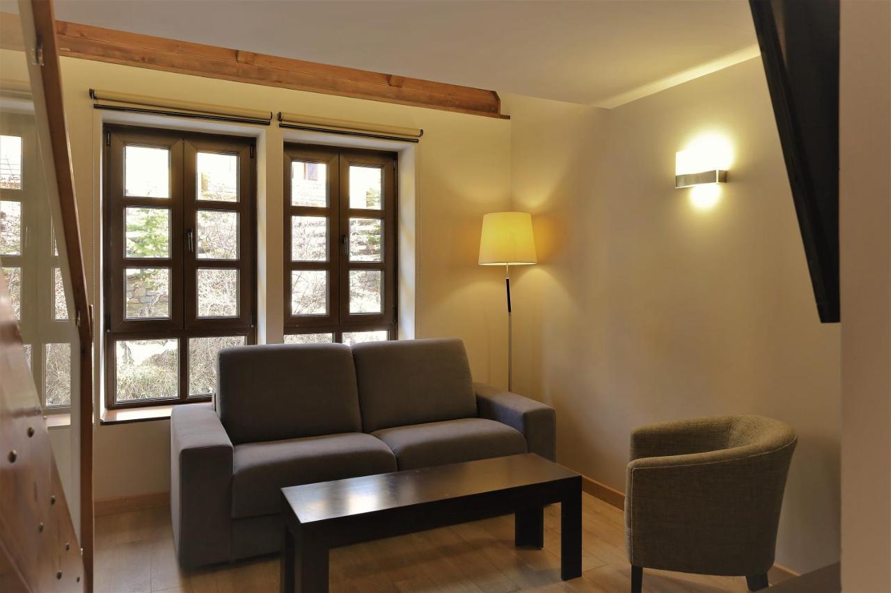 Hotel Snoe Aragon Hills à Formigal Extérieur photo